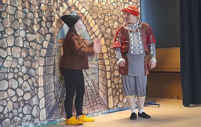 Zdjęcie do Teatr Blaszany Bebenek "Historia Ż&oacute;łtej ciżemki"